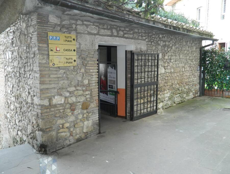 Apartamento Casa Dell'Oliveto "Parcheggio Gratuito" Narni Exterior foto