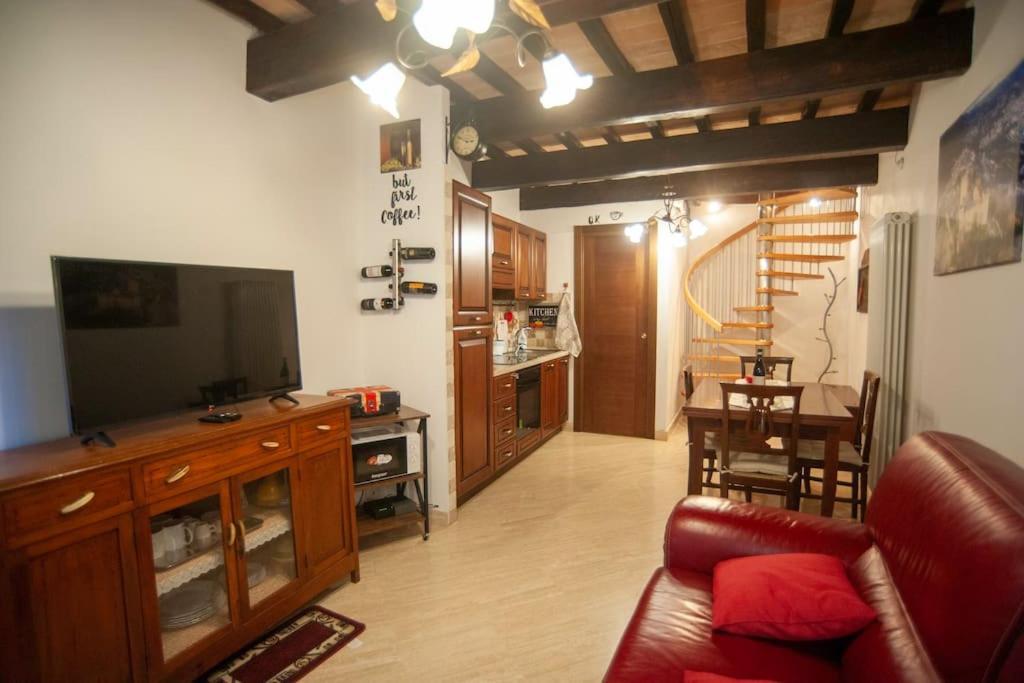 Apartamento Casa Dell'Oliveto "Parcheggio Gratuito" Narni Exterior foto