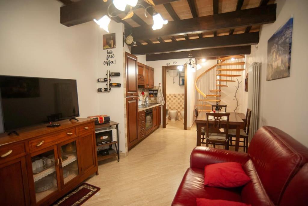 Apartamento Casa Dell'Oliveto "Parcheggio Gratuito" Narni Exterior foto